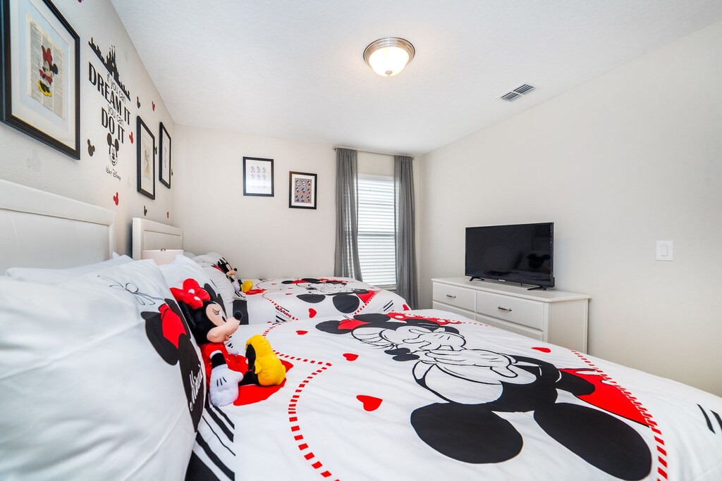 Photo of Bedroom in Loughman