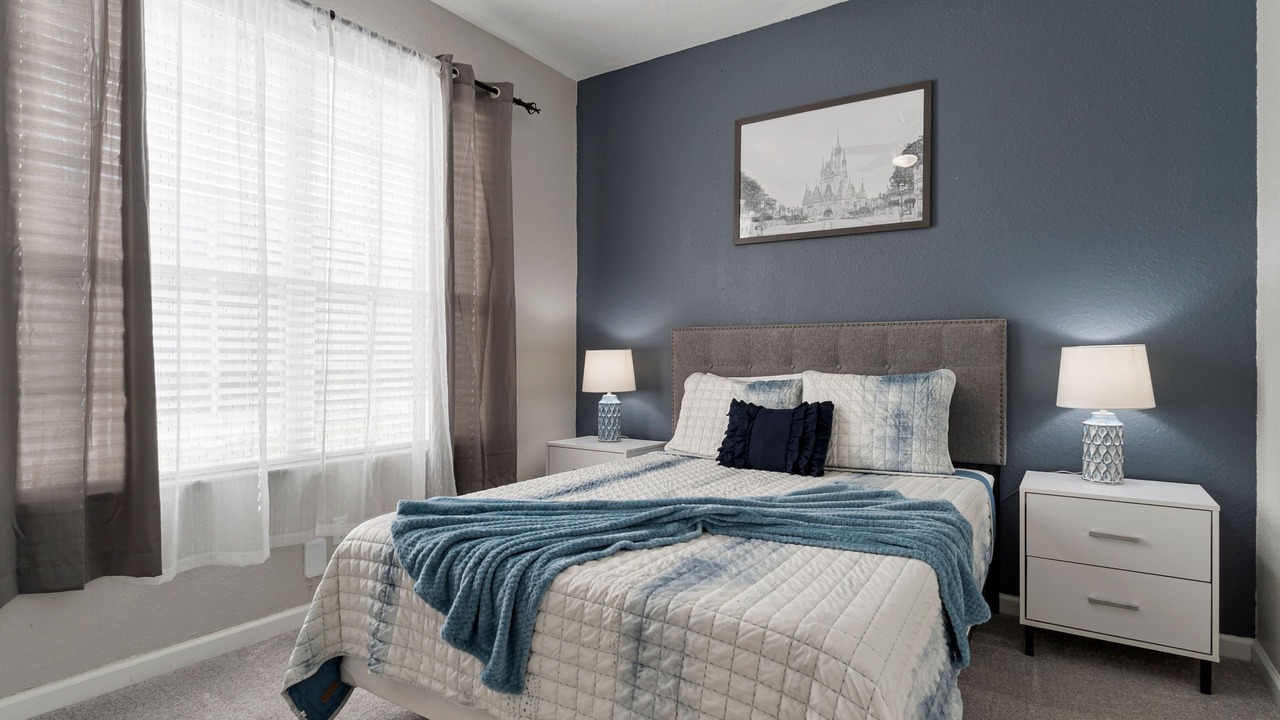 Photo of Bedroom in Crestwynd Bay