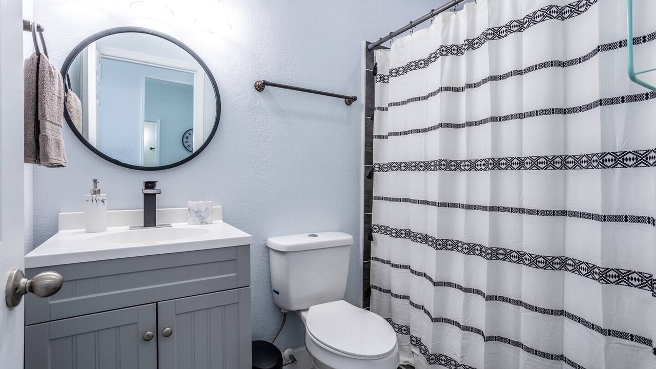 Photo of Bathroom in Dover Shores East