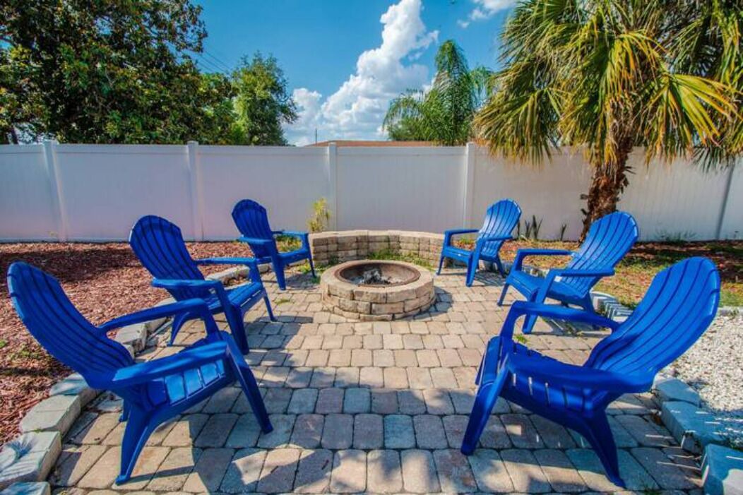 Photo of Outdoor in Dover Shores East