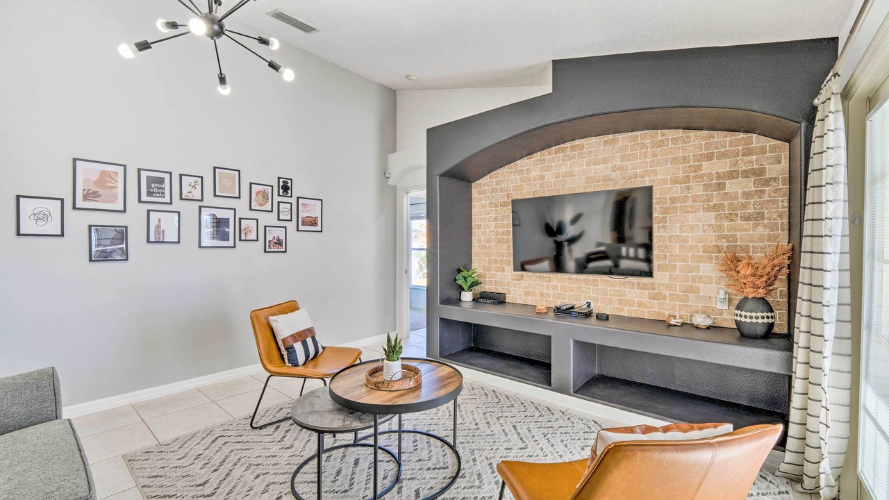 Photo of Bedroom in Orange Tree