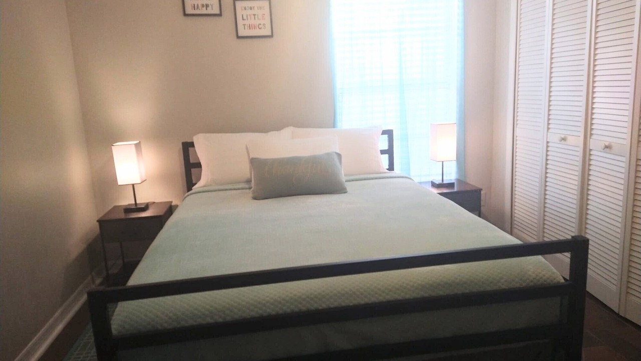 Photo of Bedroom in Buena Ventura Lakes