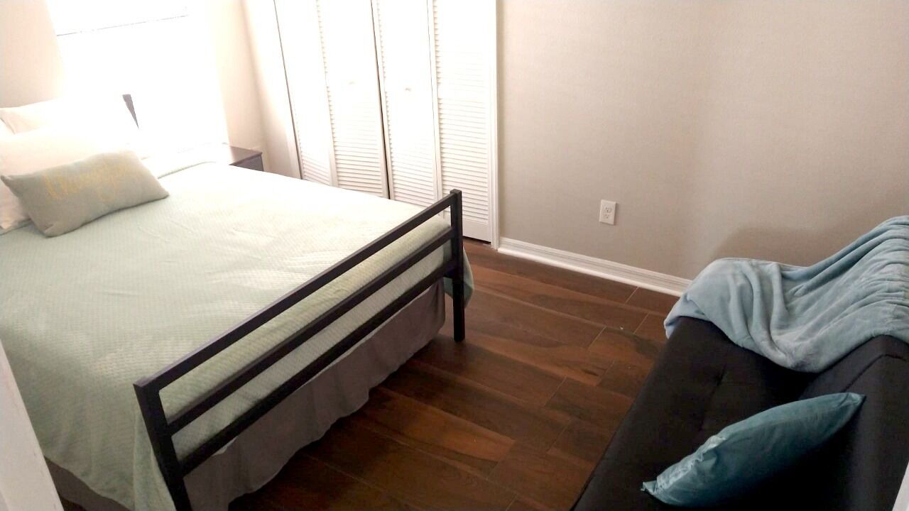 Photo of Bedroom in Buena Ventura Lakes