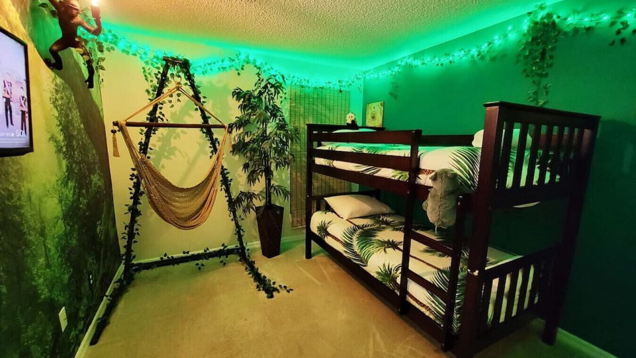 Photo of Bedroom in Seasons