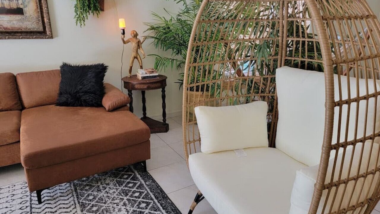 Photo of Livingroom in Seasons