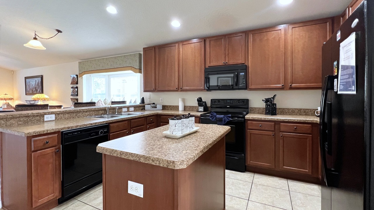 Photo of Kitchen in Veranda Palms