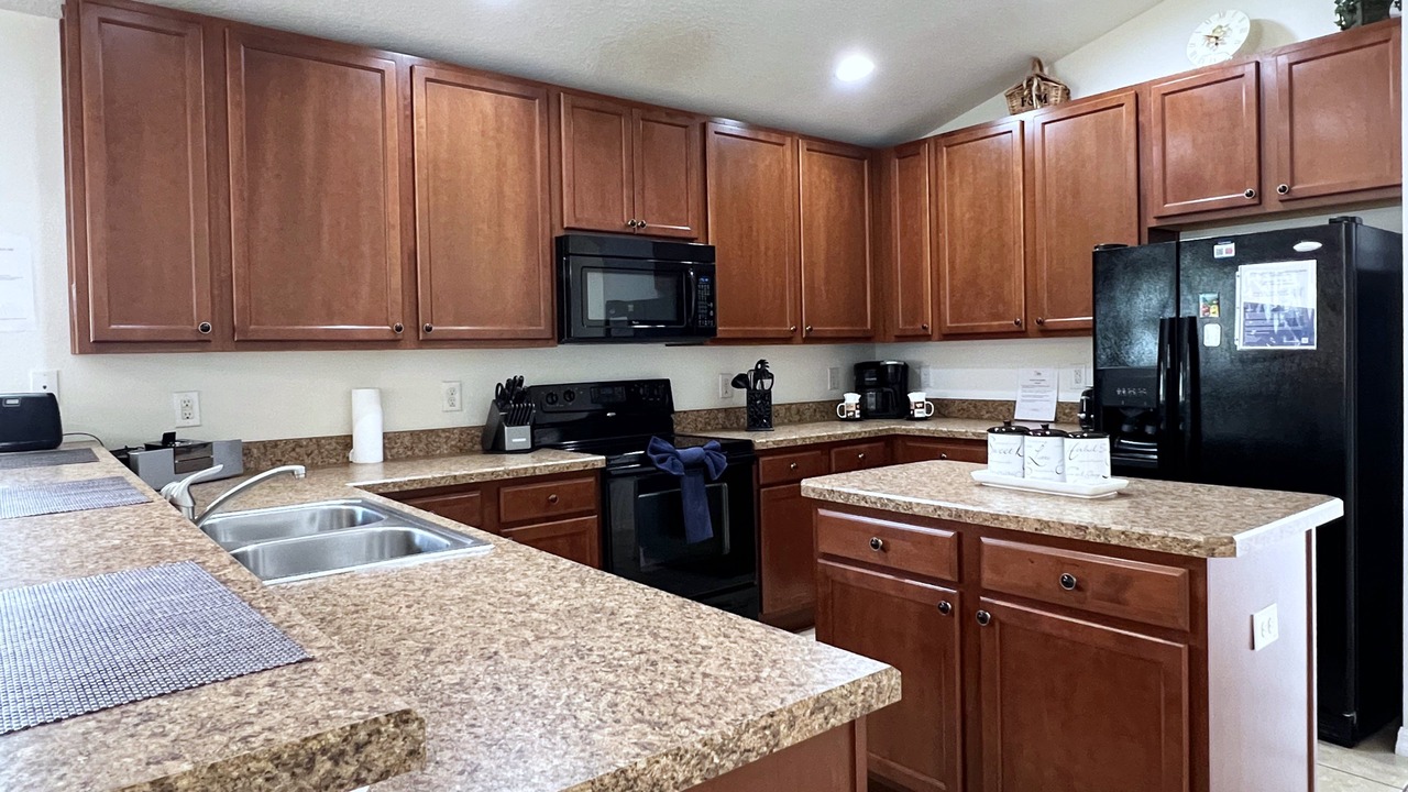 Photo of Kitchen in Veranda Palms