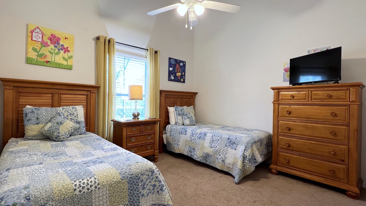 Photo of Bedroom in Veranda Palms