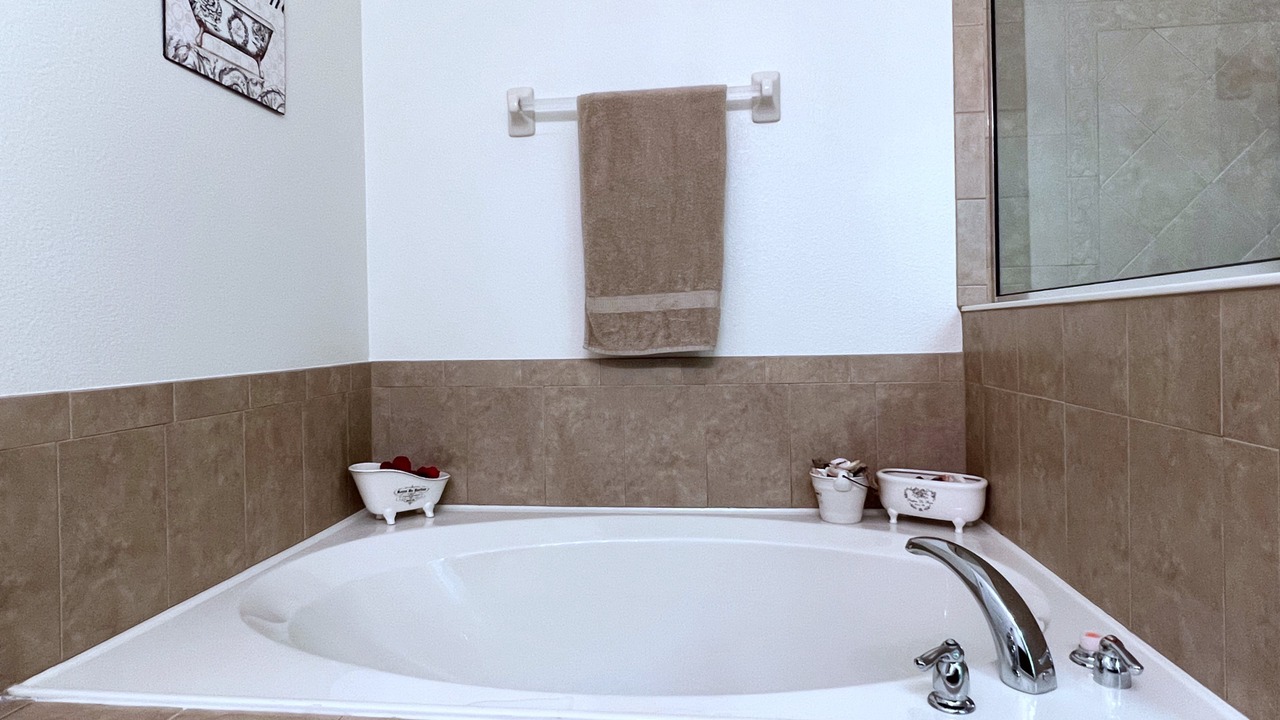 Photo of Bathroom in Veranda Palms