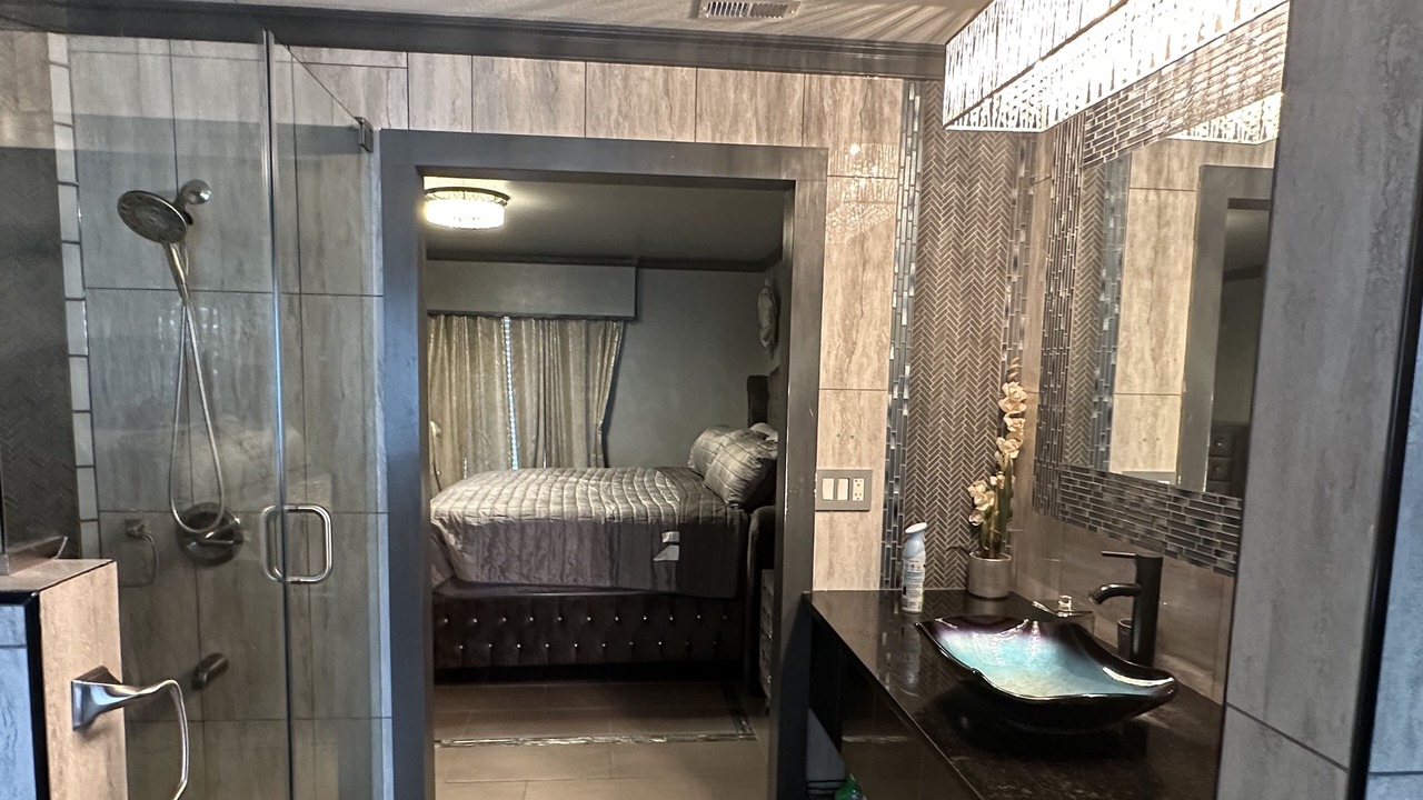 Photo of Bathroom in Indian Ridge