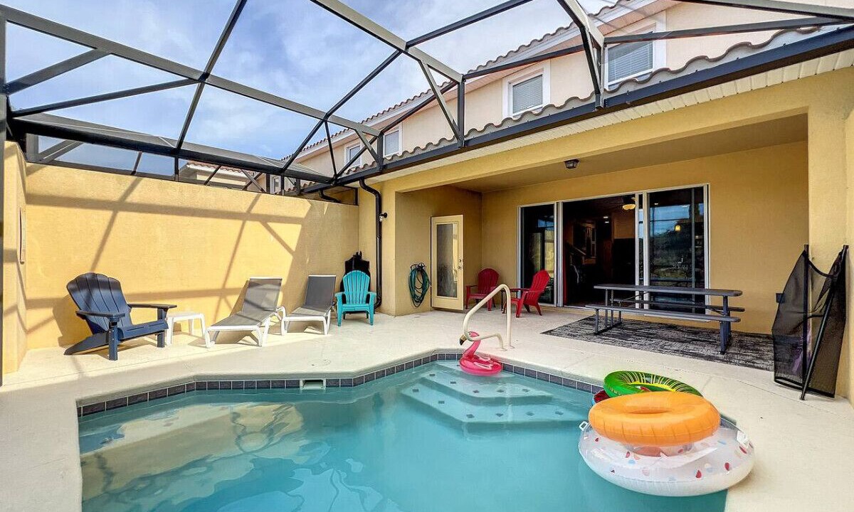 Photo of Outdoor in Loughman