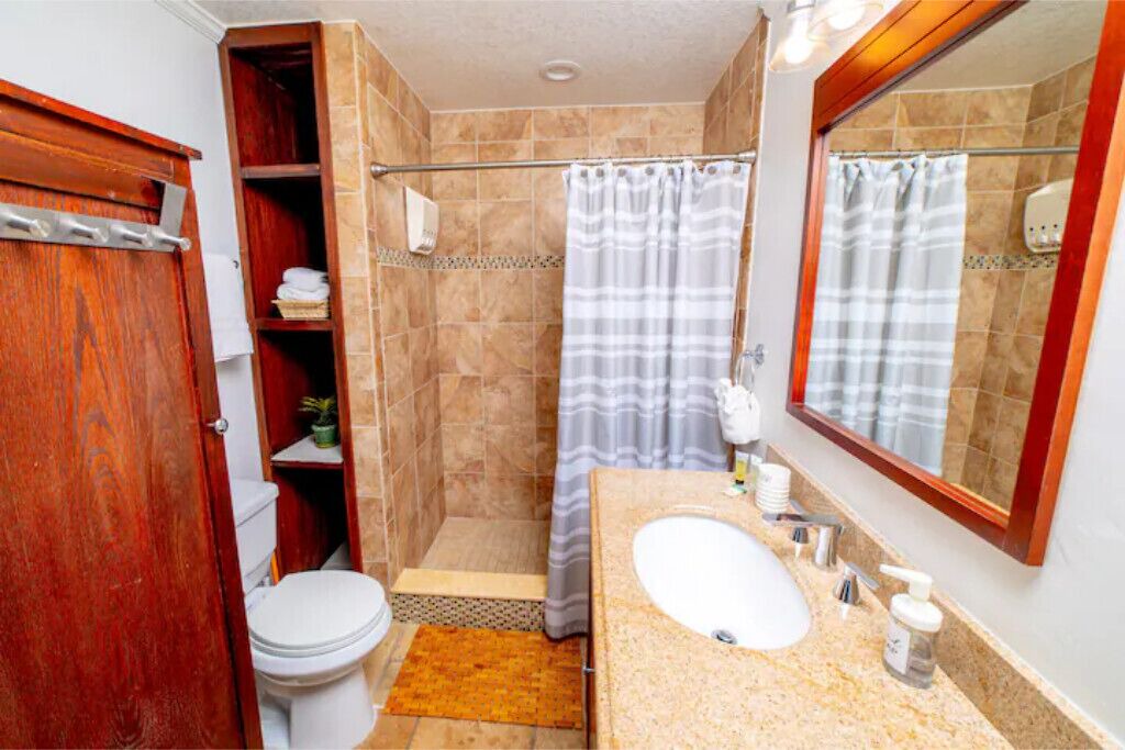 Photo of Bathroom in Oak Ridge