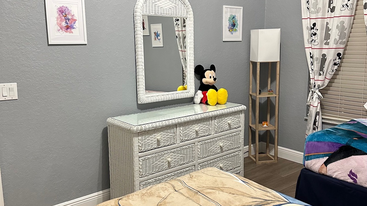 Photo of Bedroom in Bahama Bay