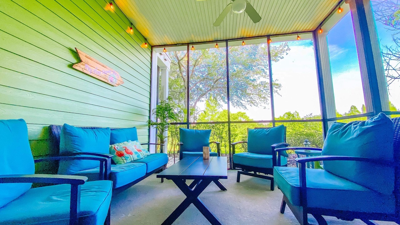 Photo of Patio Balcony in Bahama Bay