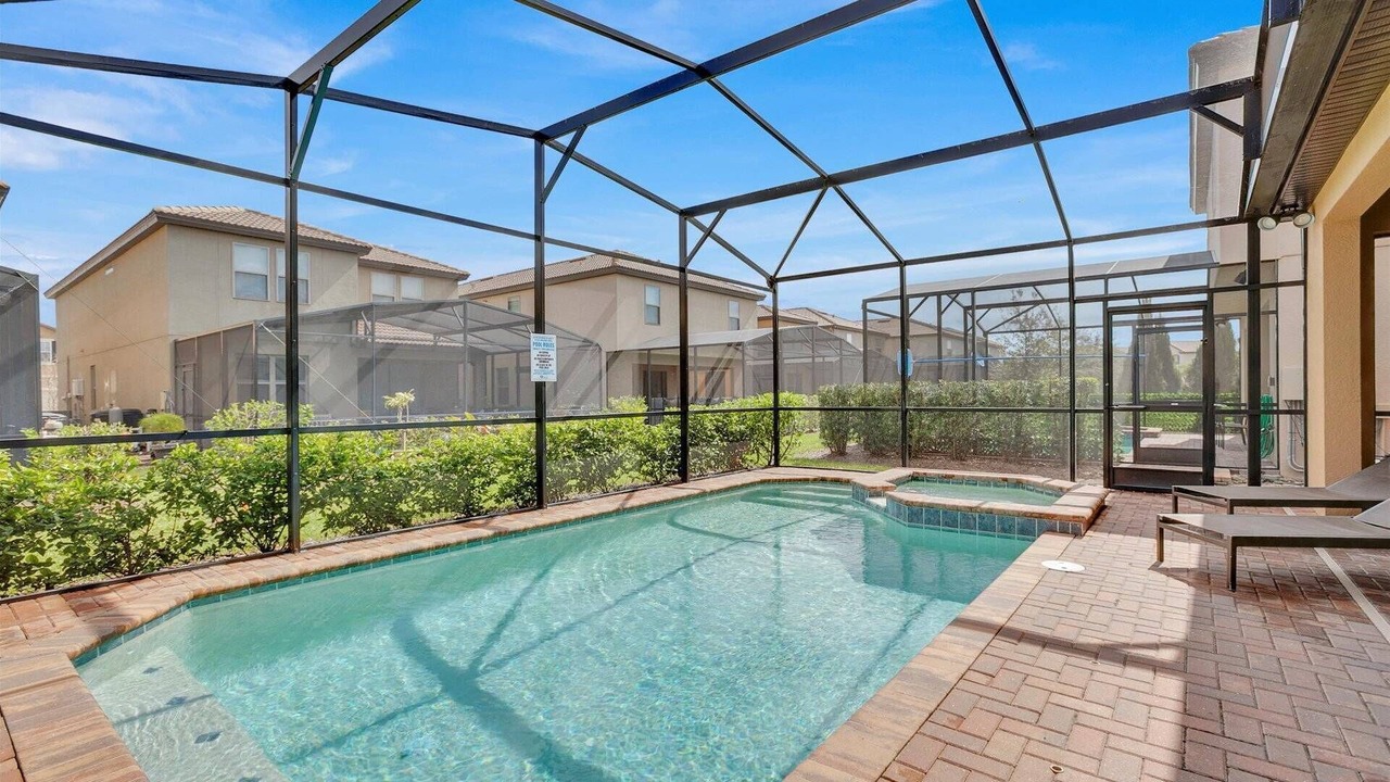 Photo of Outdoor in Loughman