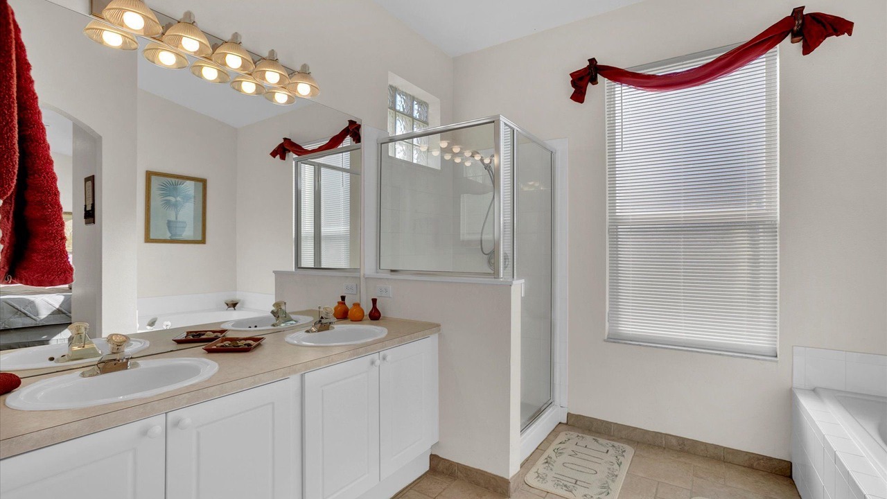 Photo of Bathroom in Windsor Palms