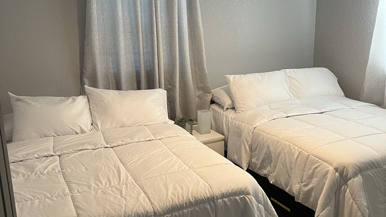 Photo of Bedroom in Eatonville