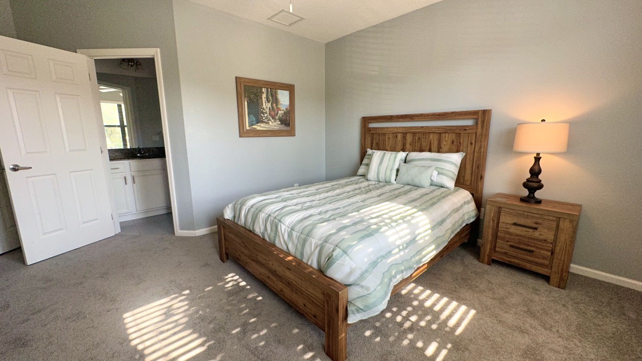 Photo of Bedroom in Buena Ventura Lakes