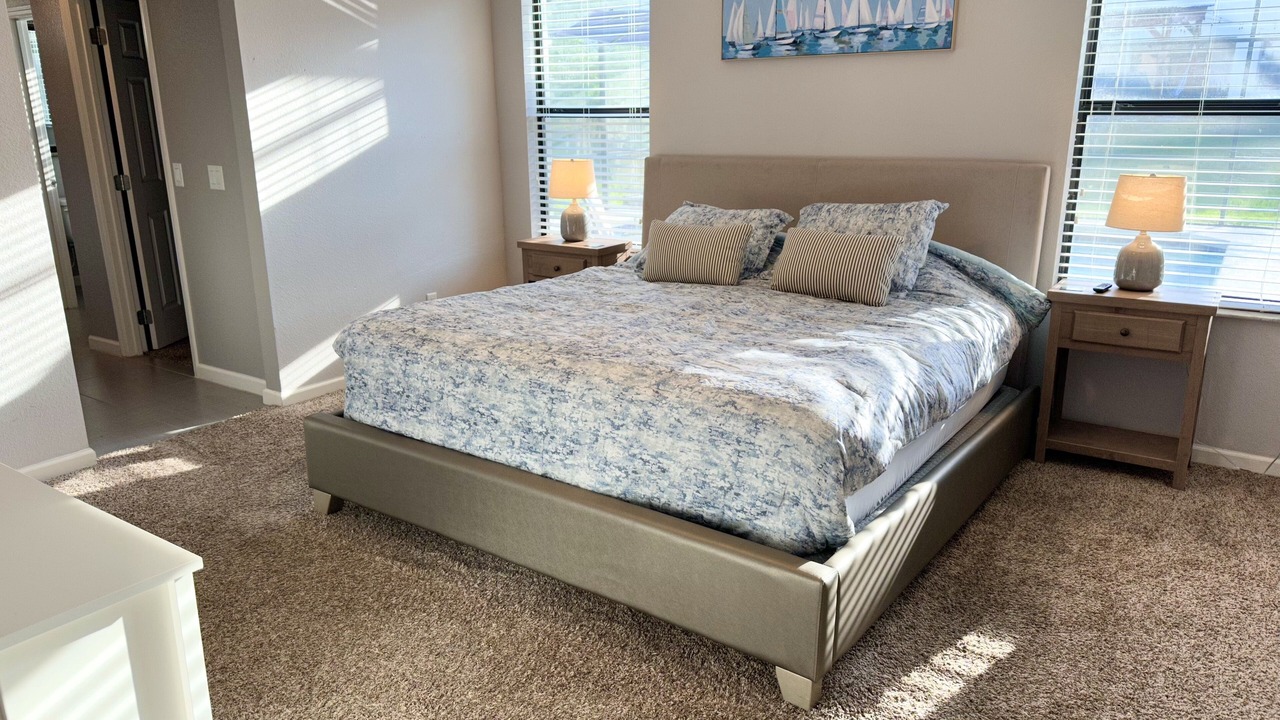 Photo of Bedroom in Buena Ventura Lakes