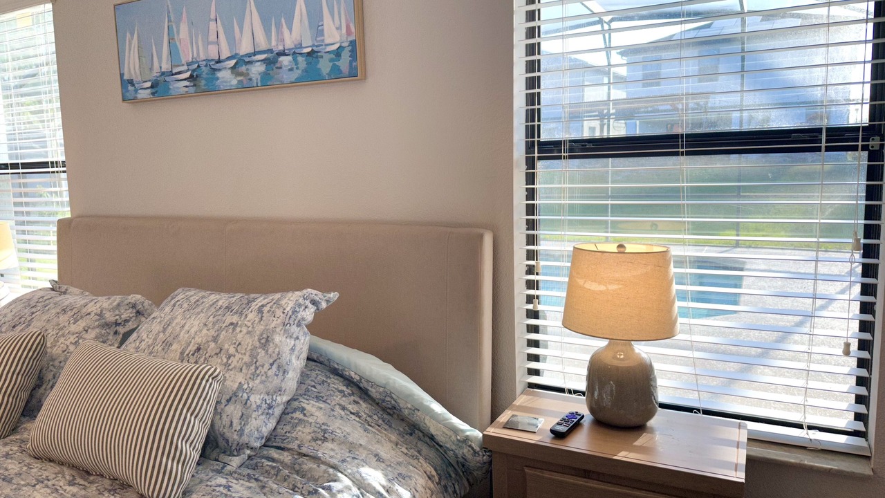Photo of Bedroom in Buena Ventura Lakes