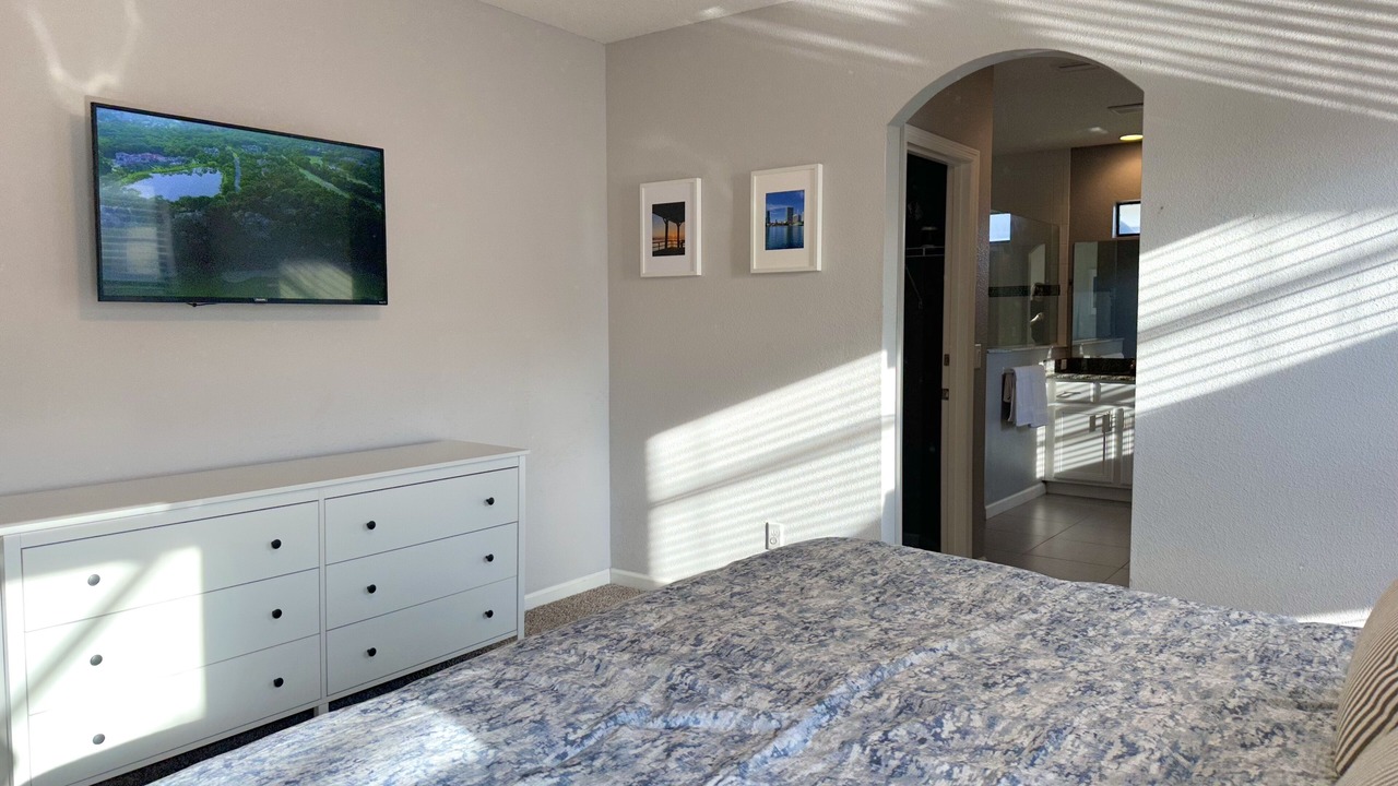 Photo of Bedroom in Buena Ventura Lakes