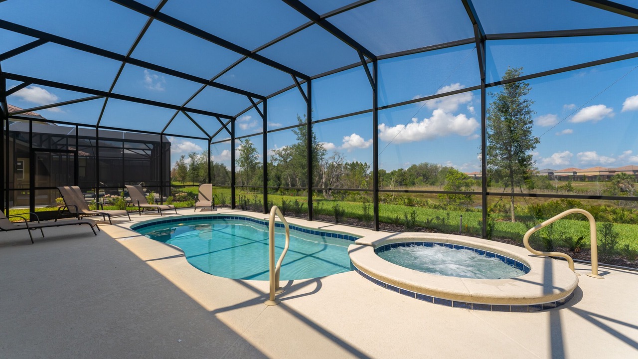 Photo of Outdoor in Loughman
