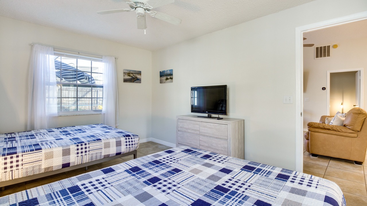Photo of Bedroom in Buena Ventura Lakes