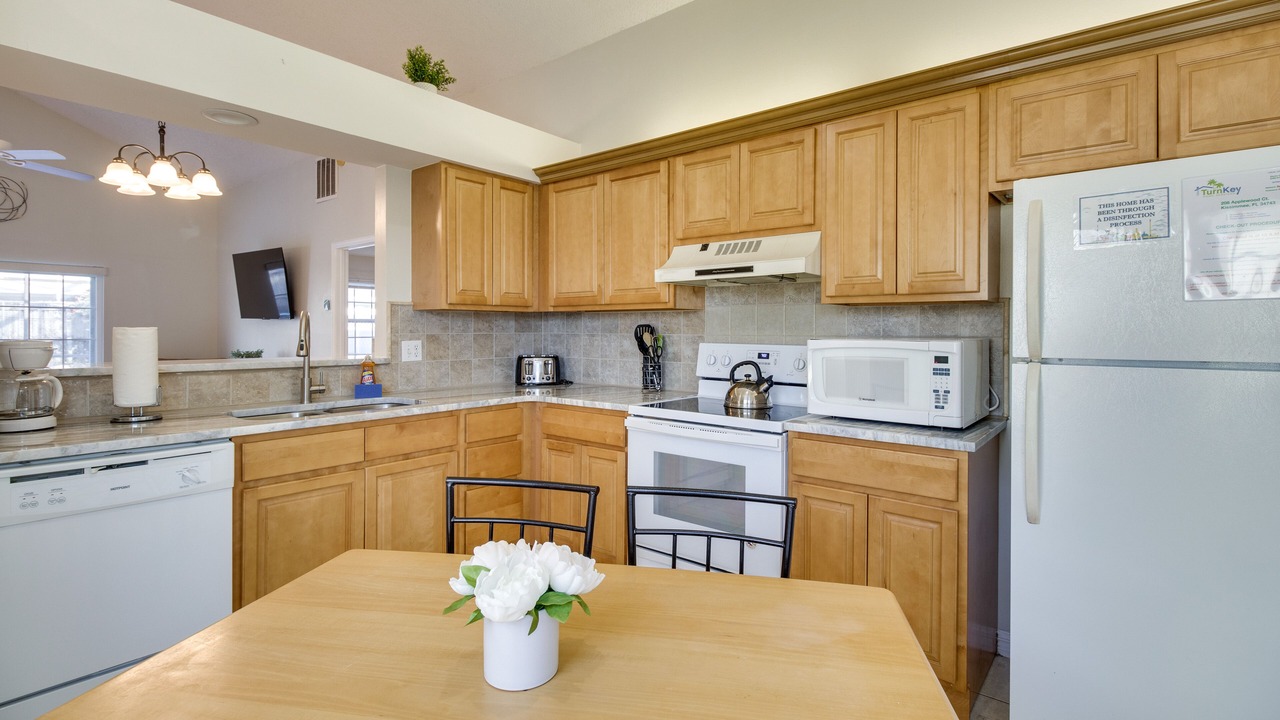 Photo of Kitchen in Buena Ventura Lakes