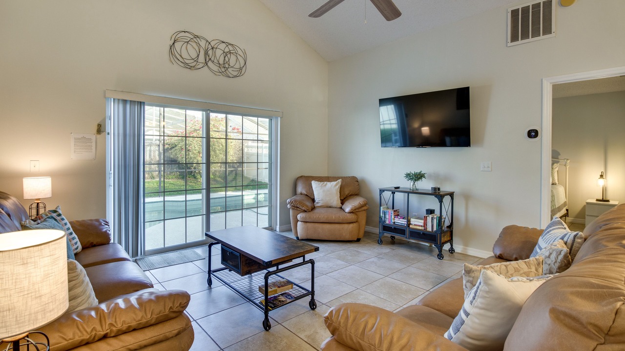 Photo of Livingroom in Buena Ventura Lakes