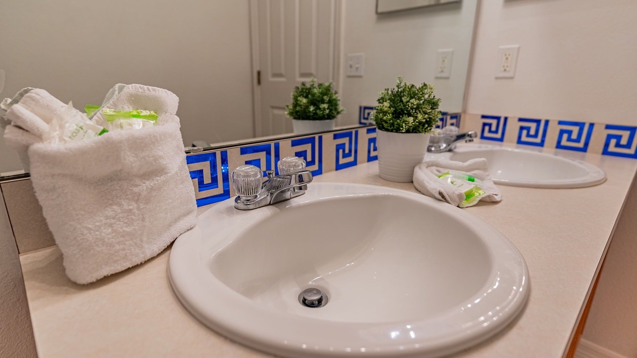 Photo of Bathroom in Windwood Bay