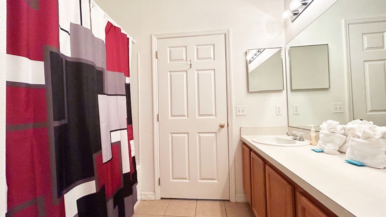 Photo of Bathroom in Windwood Bay