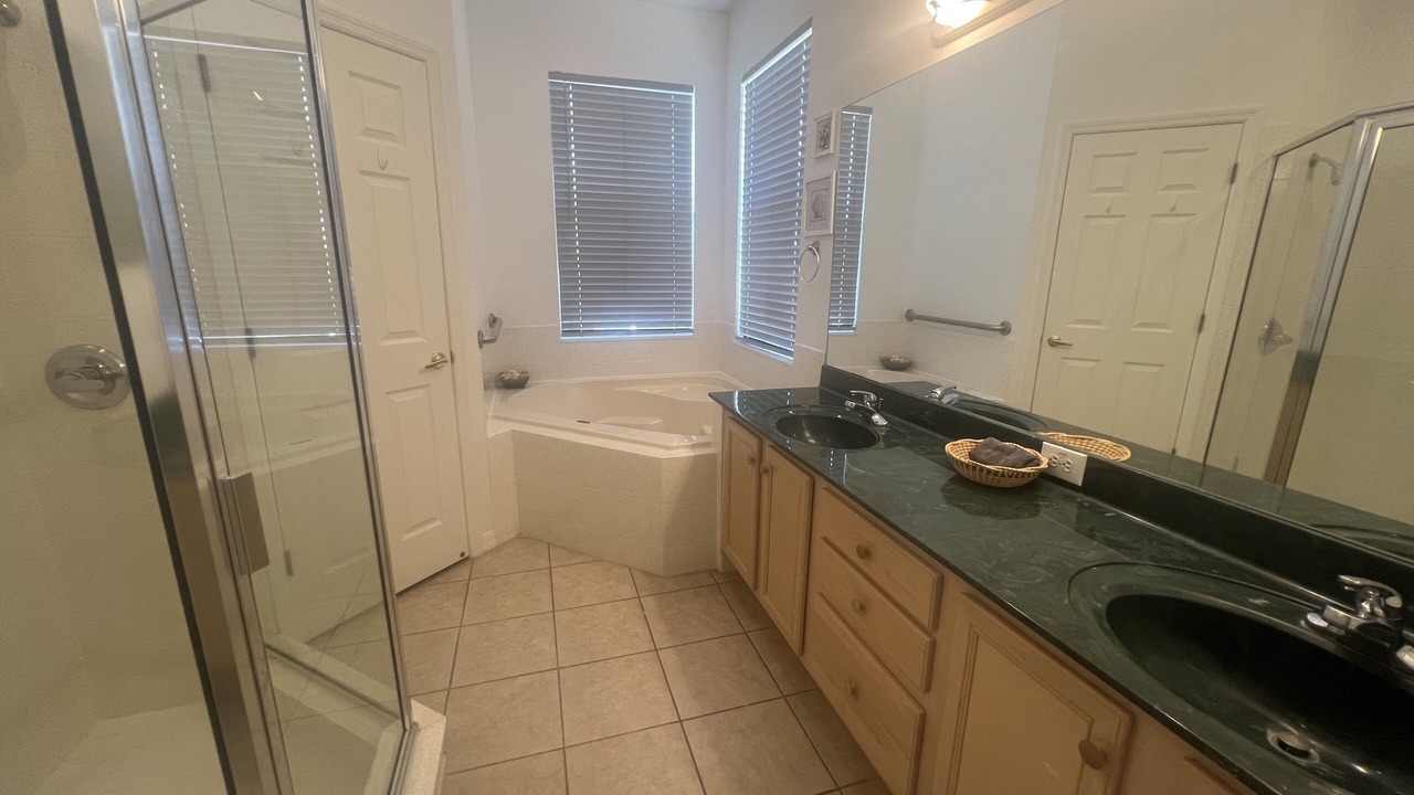 Photo of Bathroom in Calabay Parc