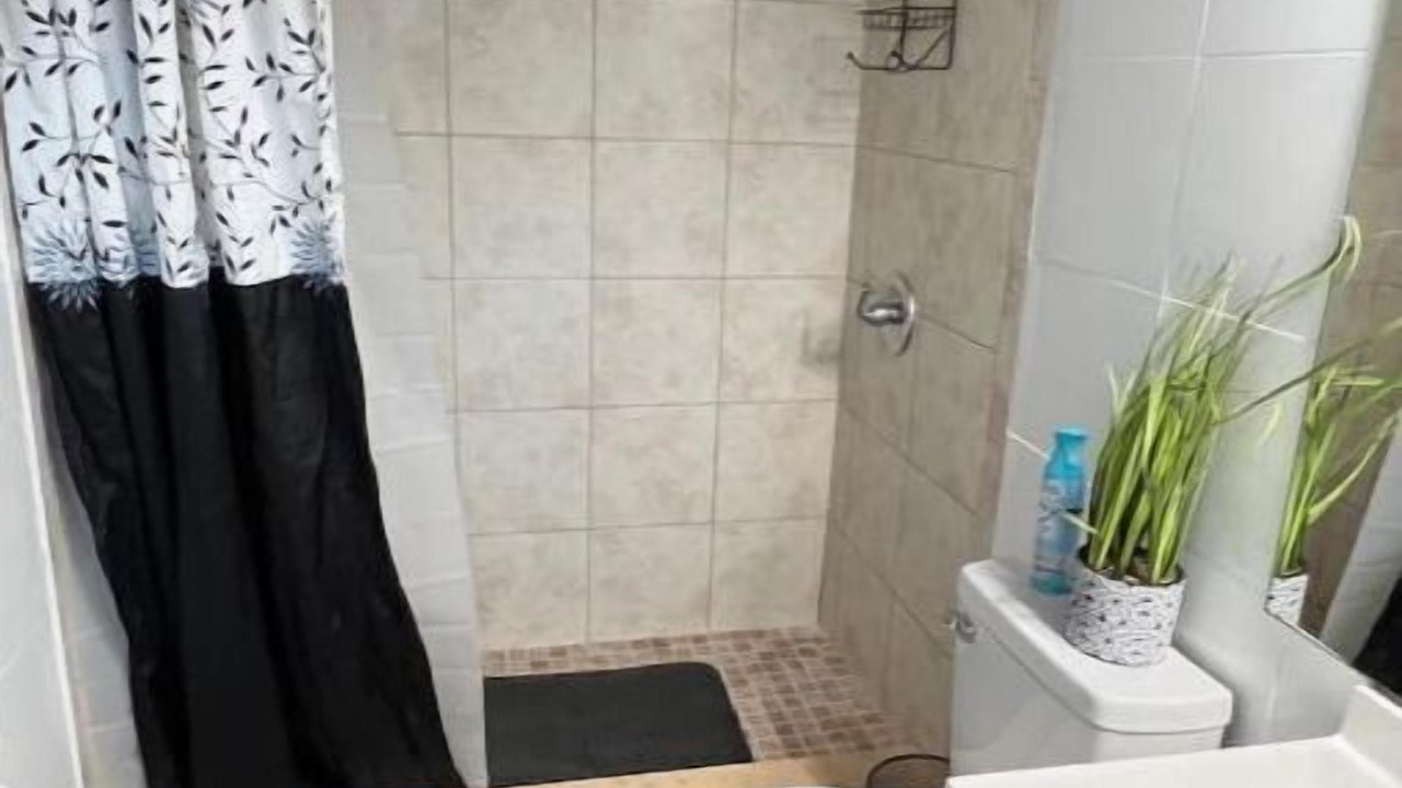 Photo of Bathroom in Windhover
