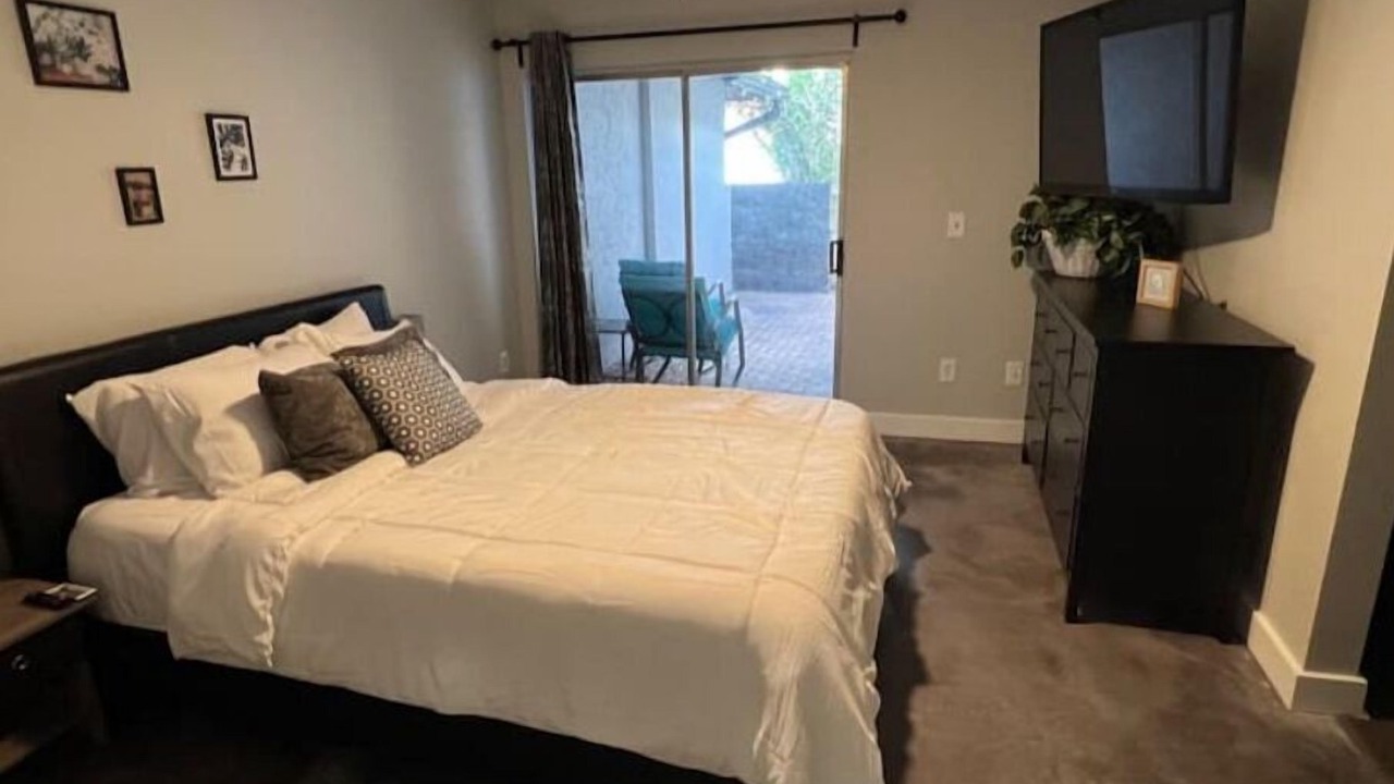 Photo of Bedroom in Windhover