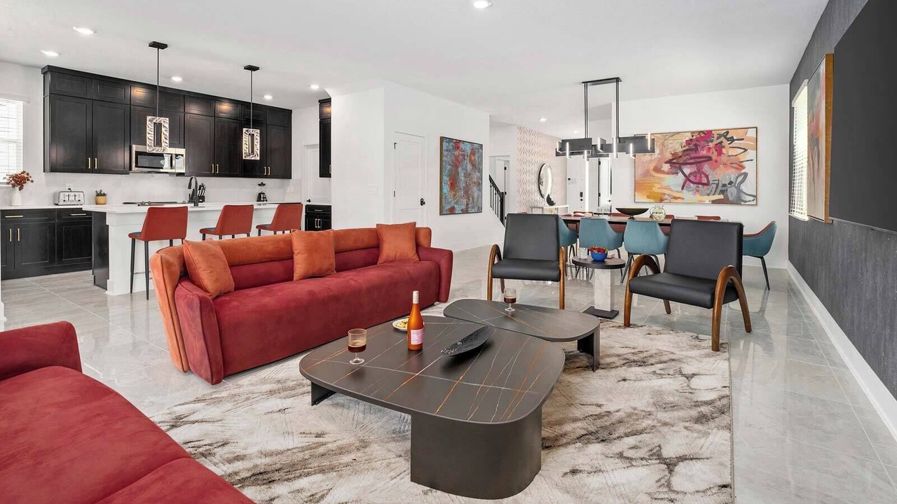 Photo of Livingroom in Florida Center