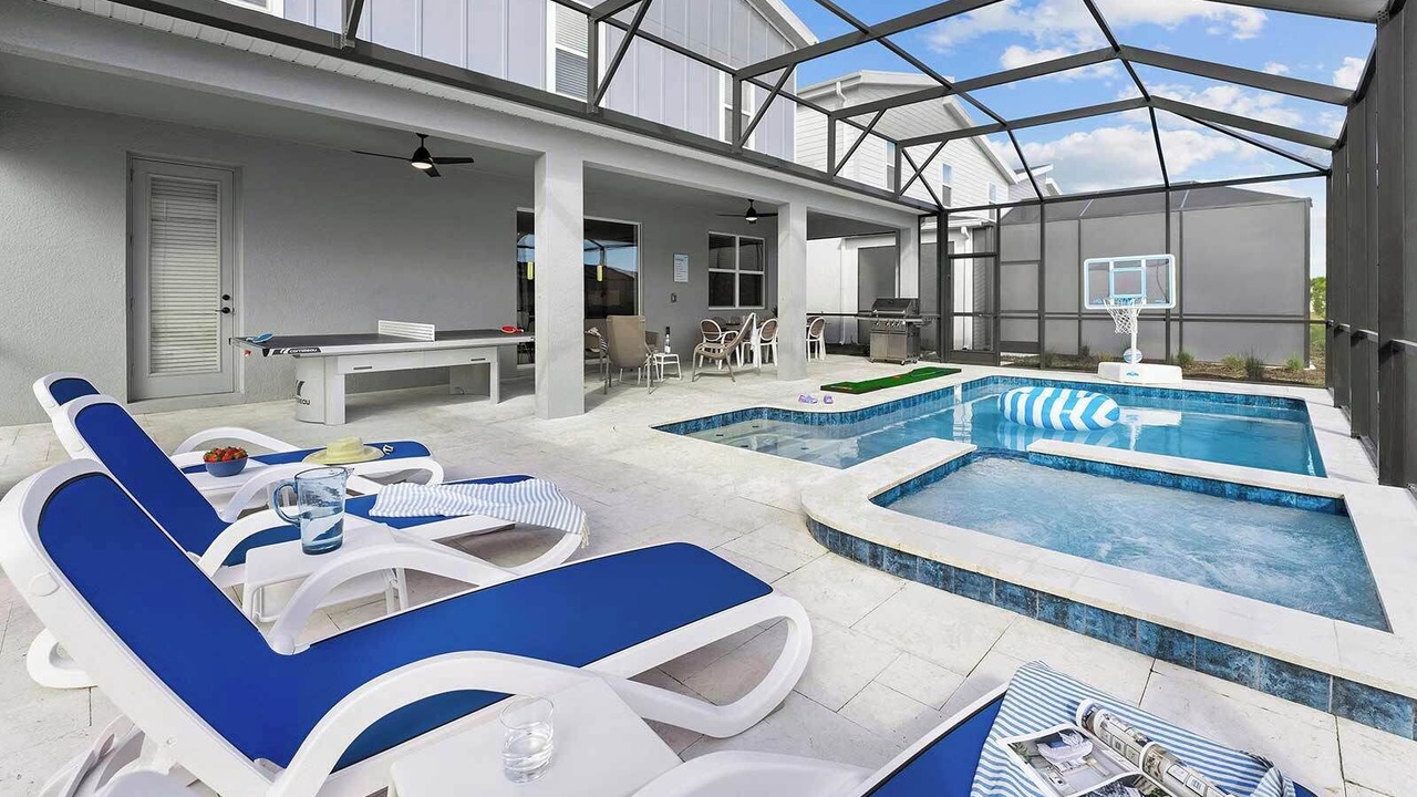 Photo of Outdoor in Florida Center