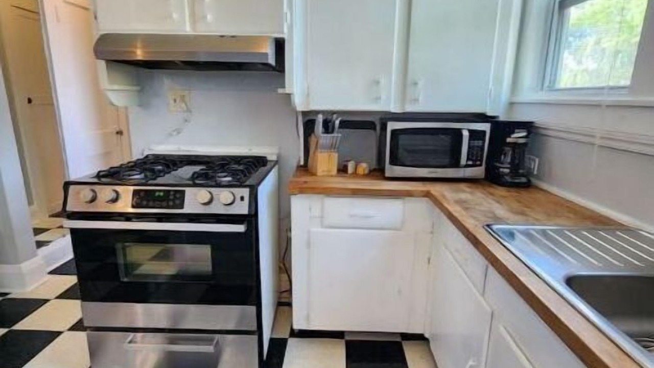 Photo of Kitchen in Colonialtown North