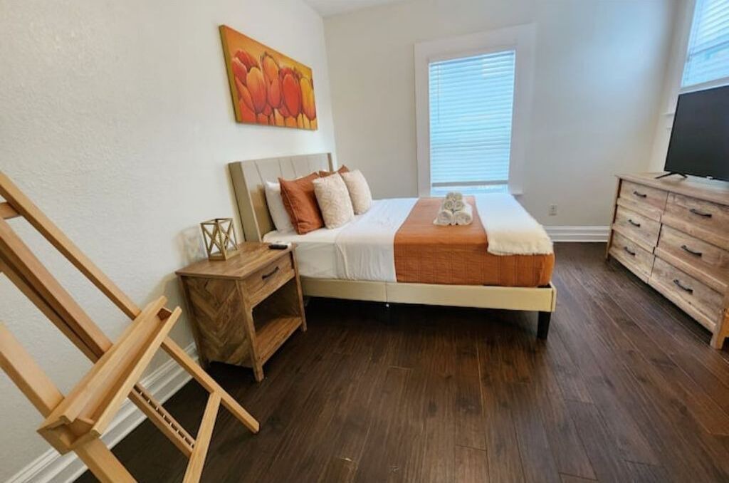 Photo of Bedroom in Sanford