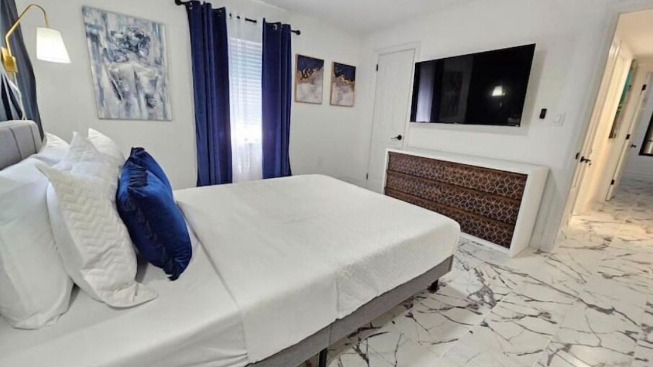 Photo of Bedroom in Lawsona - Fern Creek
