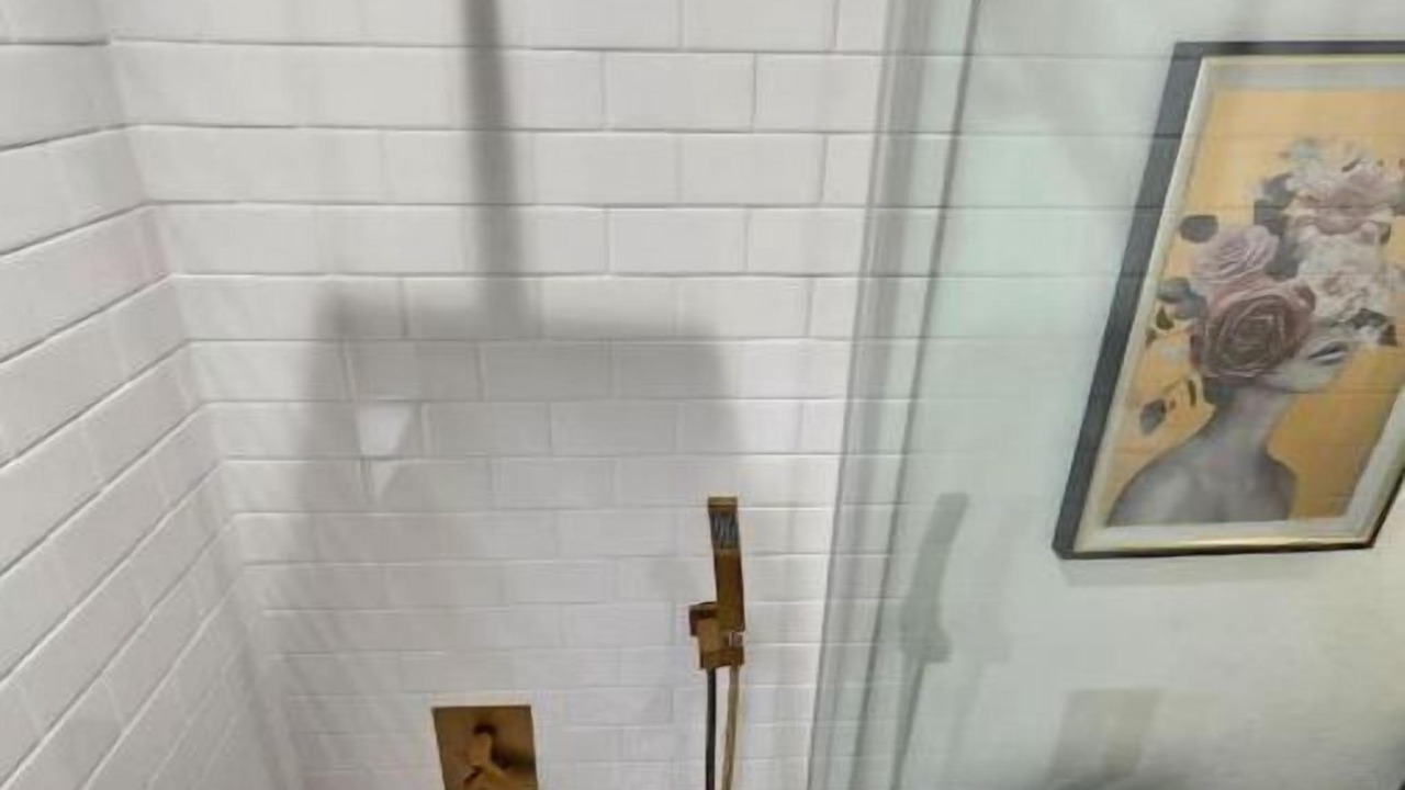 Photo of Bathroom in Lawsona - Fern Creek