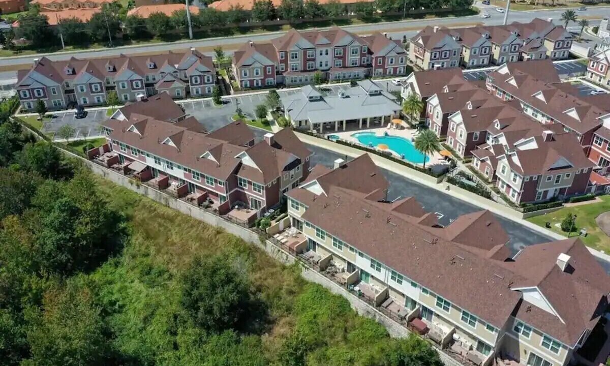 Photo of Outdoor in Windsor Hills