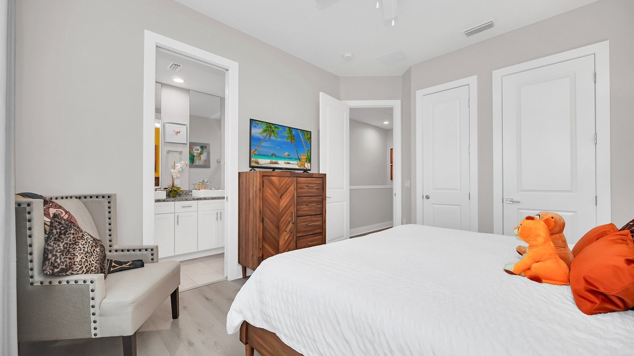 Photo of Bedroom in Windsor Hills