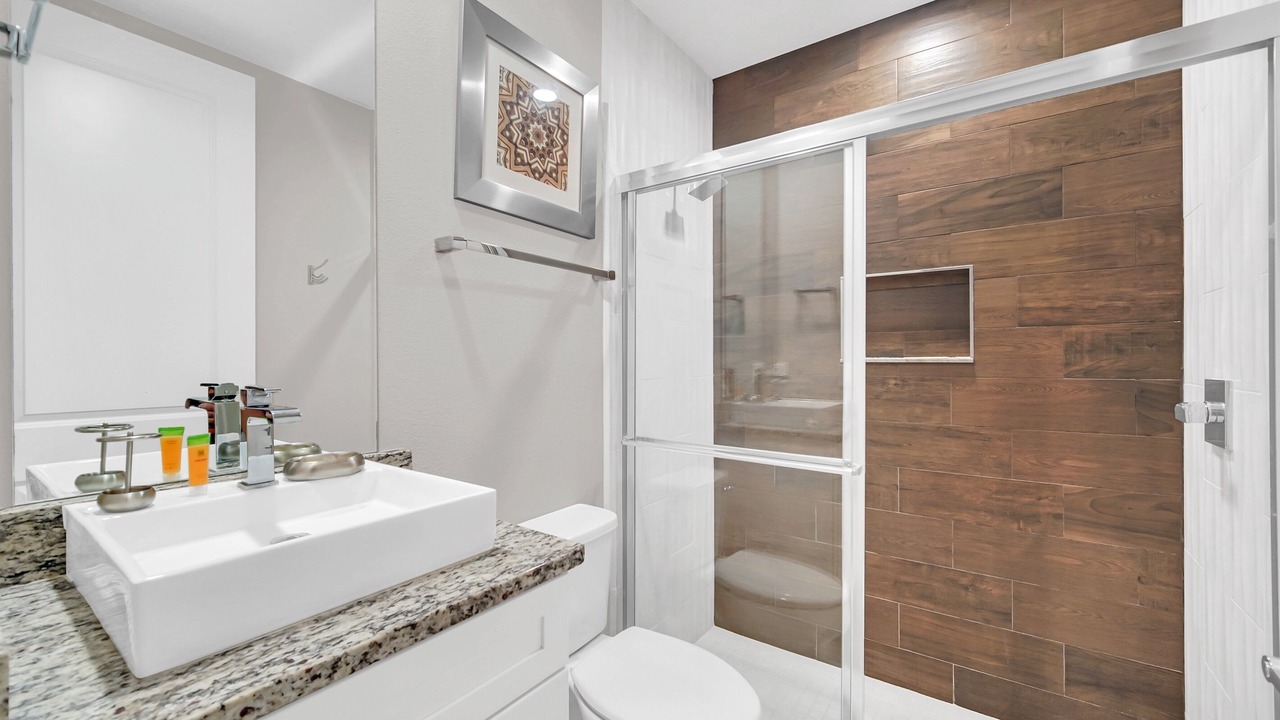 Photo of Bedroom in Windsor Hills