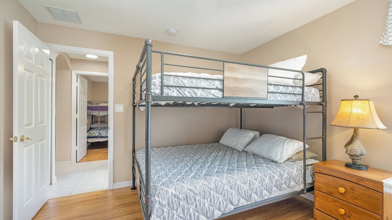 Photo of Others in Orange Tree