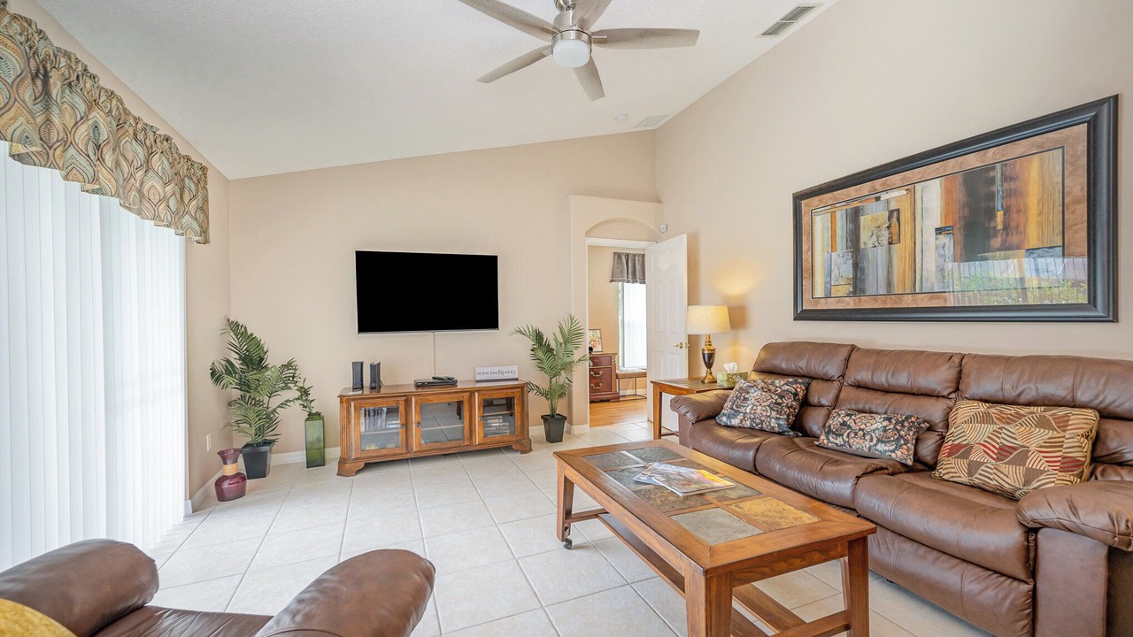 Photo of Others in Orange Tree