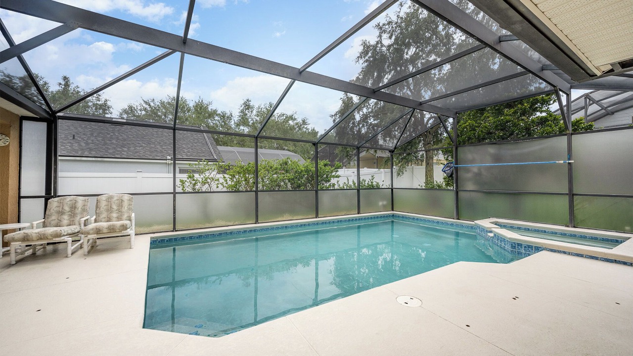 Photo of Others in Orange Tree