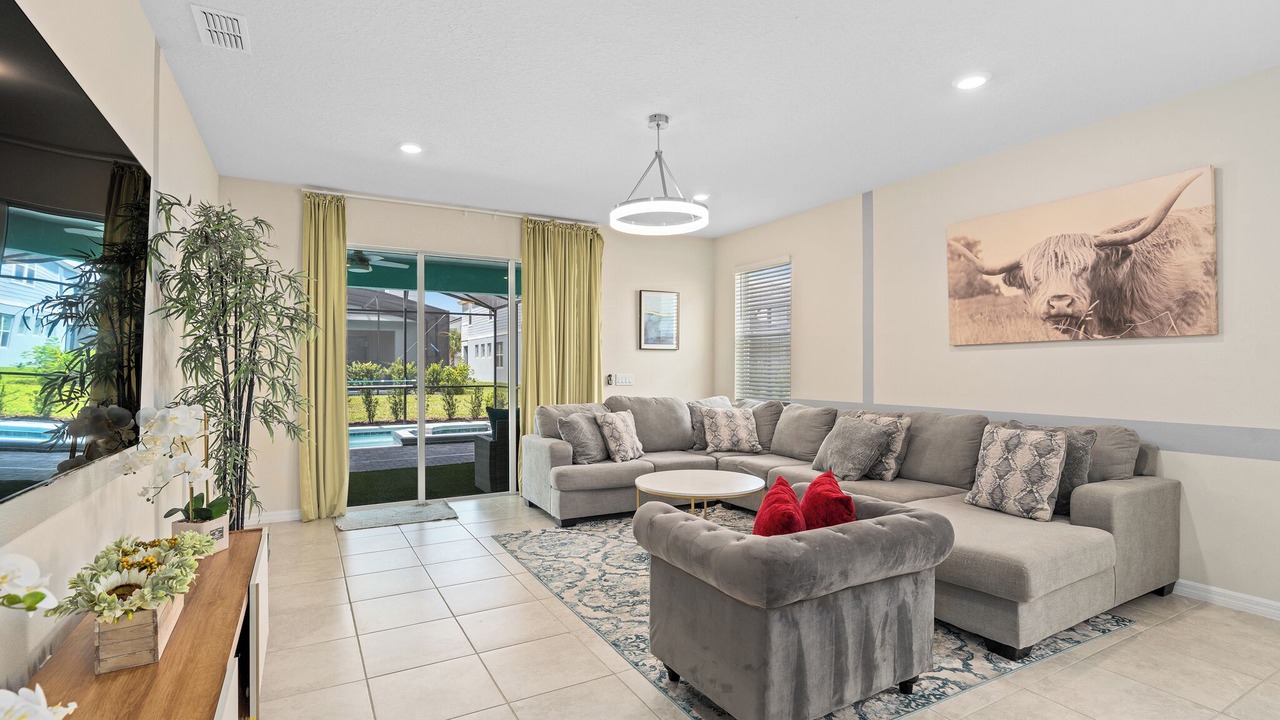 Photo of Livingroom in Loughman