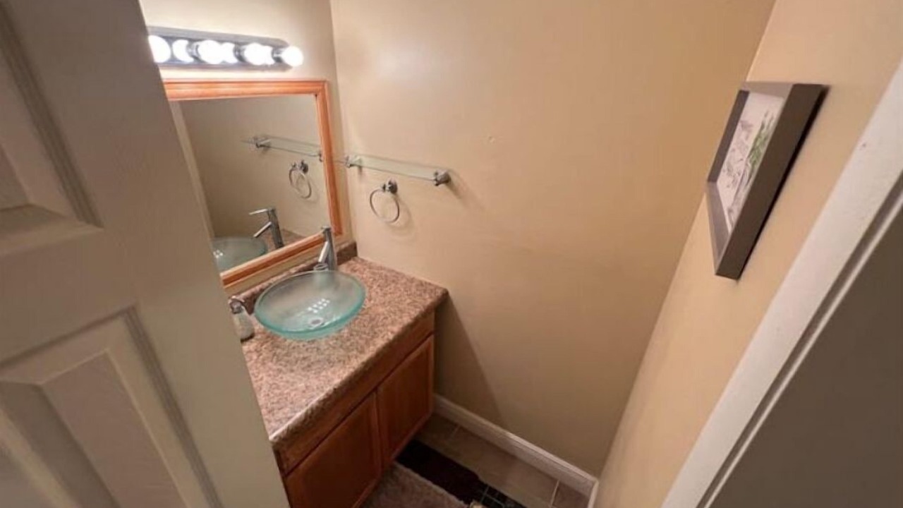 Photo of Bathroom in South Semoran