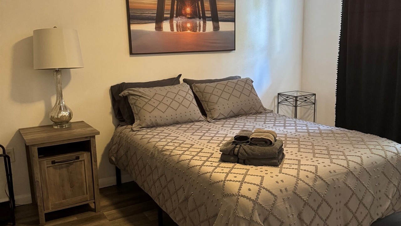 Photo of Bedroom in South Eola