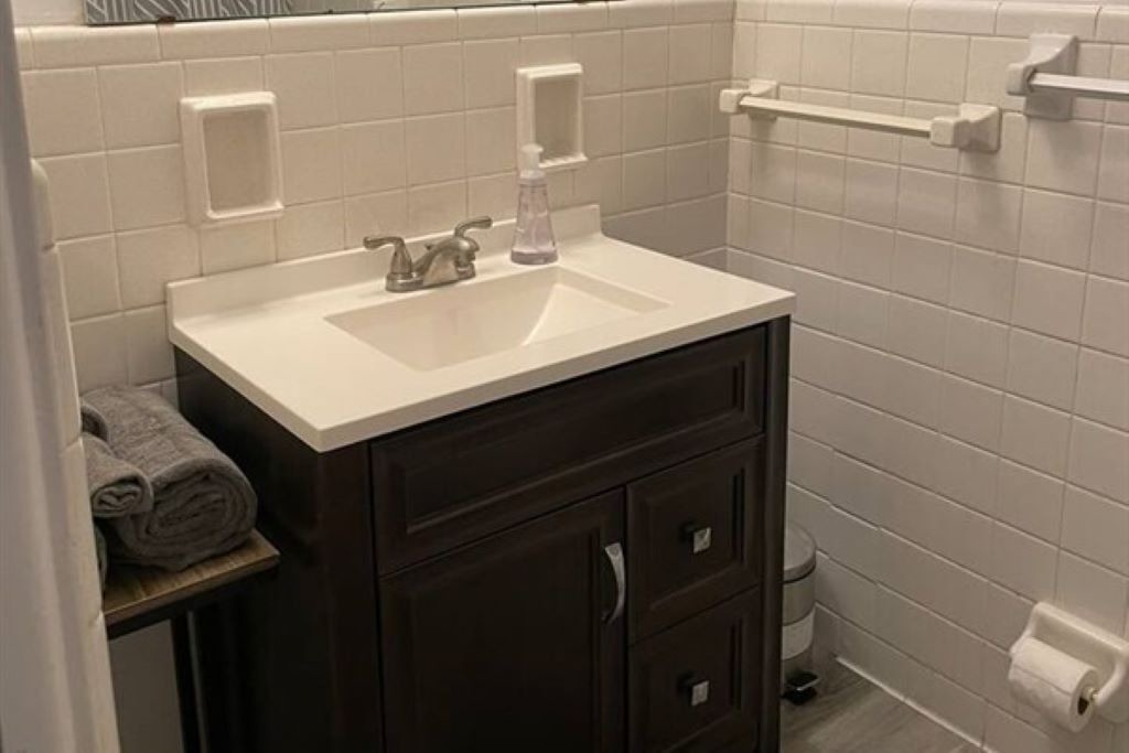 Photo of Bathroom in South Eola